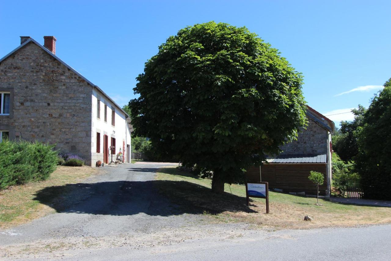 Combrailleurs Bed & Breakfast Espinasse Exterior photo